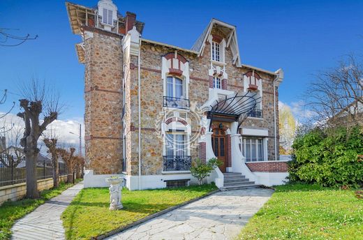 Maison de luxe à Ermont, Val-d'Oise