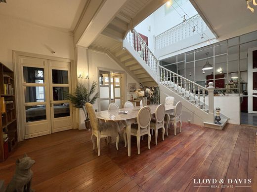 Apartment / Etagenwohnung in Compiègne, Oise