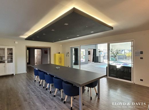 Πολυτελή κατοικία σε Landerneau, Finistère