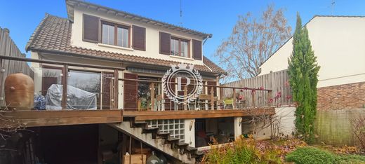 Casa di lusso a Pontoise, Val d'Oise