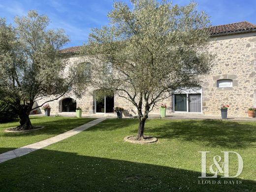 Casa di lusso a Nérac, Lot-et-Garonne