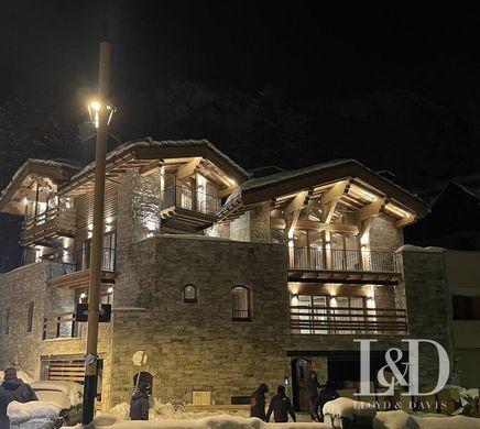 Val-d'Isère, Savoyのアパートメント