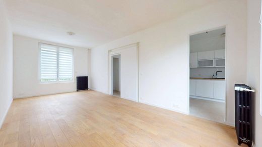 Πολυτελή κατοικία σε Fontenay-sous-Bois, Val-de-Marne