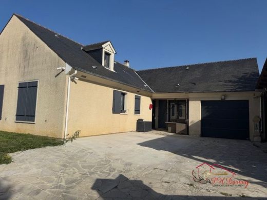 Casa di lusso a Marolles-en-Brie, Val-de-Marne