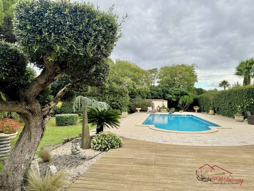 Luxury home in Narbonne, Aude