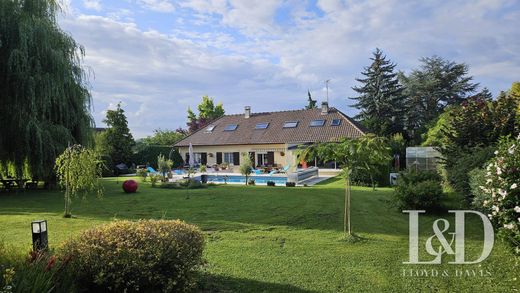 Luxury home in Soissons, Aisne