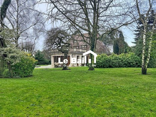 Luxury home in Ennery, Val d'Oise