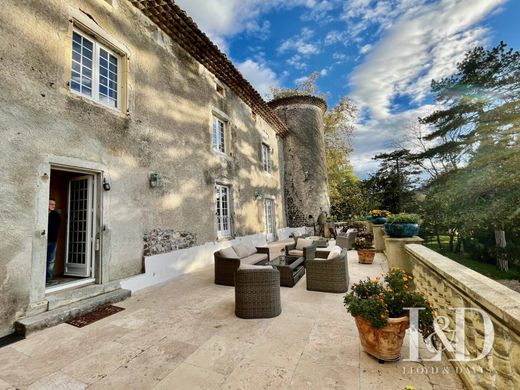 Castillo en Chomérac, Ardeche