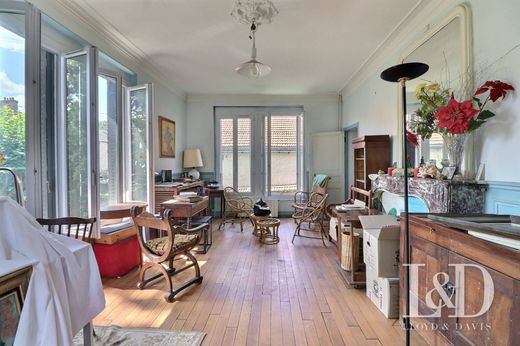 Casa de lujo en Saint-Chéron, Essonne