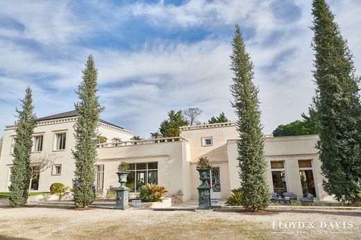 Luxury home in Saint-Cyr-sur-Loire, Indre and Loire