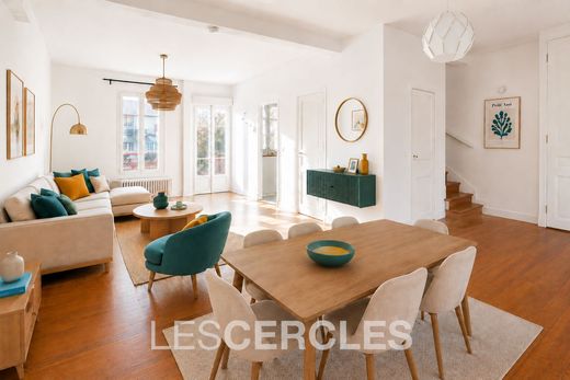 Luxury home in Le Pecq, Yvelines