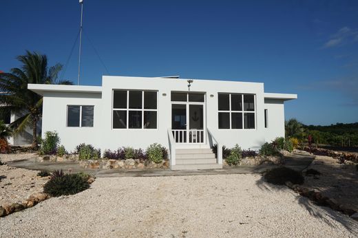 Casa de luxo - San Fernando, Corozal District