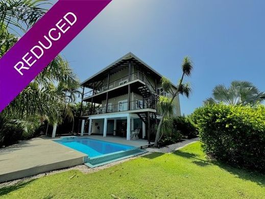 Maison de luxe à Placencia, Stann Creek District