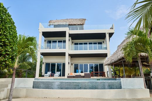 Luxe woning in Placencia, Stann Creek District