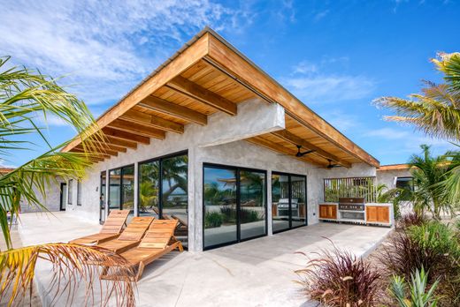 豪宅  Placencia, Stann Creek District