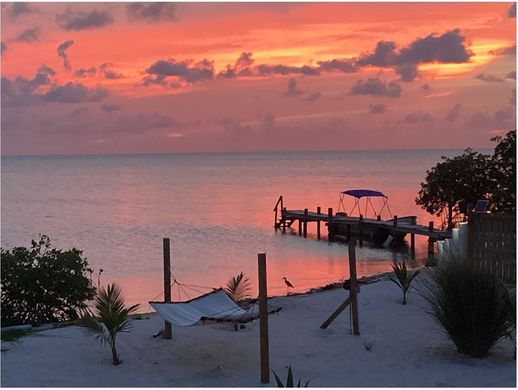 منزل ﻓﻲ Caye Caulker, Belize District