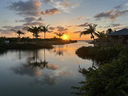 Luxus-Haus in Placencia, Stann Creek District