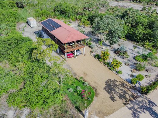 Casa di lusso a Placencia, Stann Creek District