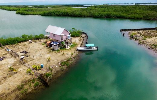 Lüks ev Placencia, Stann Creek District
