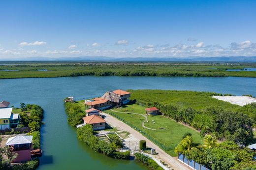 Luxe woning in Placencia, Stann Creek District