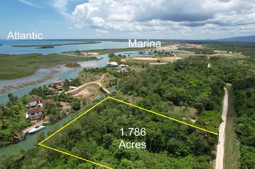 Land in Stann Creek District
