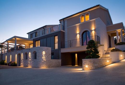 Luxury home in Nožed, Izola