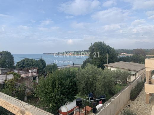 Appartement in Umag, Grad Umag