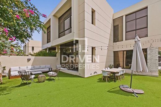 Villa à Dubaï