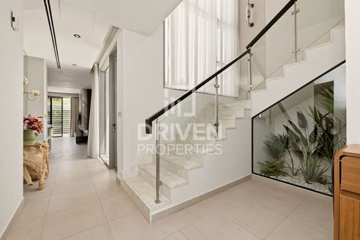 Villa in Dubai