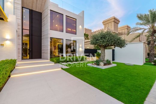 Villa in Dubai