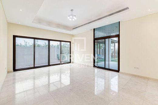 Villa in Dubai