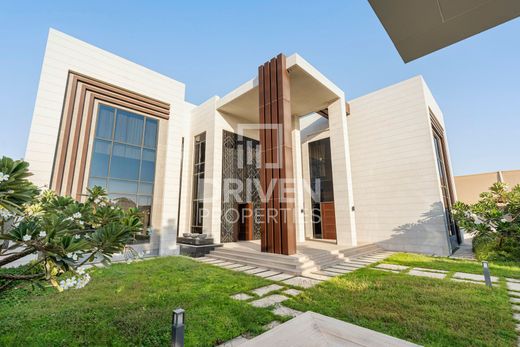 Villa in Dubai