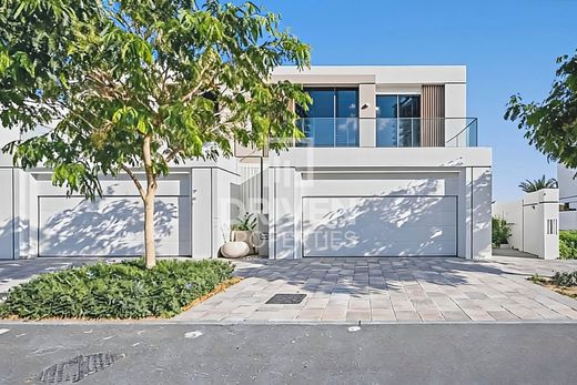 Villa in Dubai