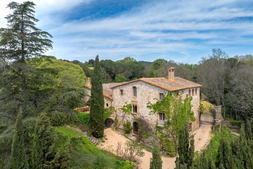 Luxus-Haus in Corçà, Provinz Girona