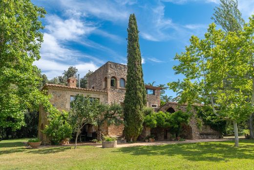 Lüks ev Sant Martí de Llémana, Província de Girona