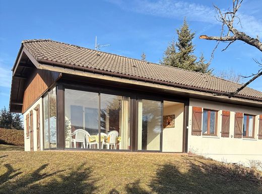 Luxury home in Annecy, Haute-Savoie