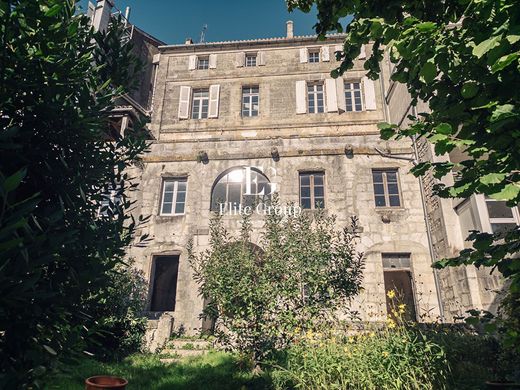 Luxury home in Angoulême, Charente