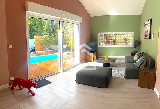 Luxury home in Bordeaux, Gironde