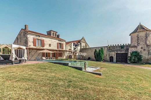 Casa de lujo en Juillac-le-Coq, Charenta