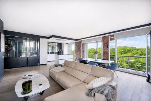 Apartment in Charenton-le-Pont, Val-de-Marne