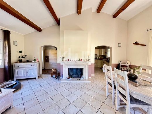 Luxury home in La Valette-du-Var, Var