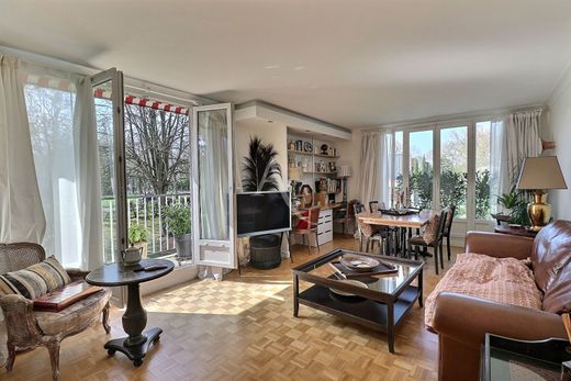 Daire Maisons-Laffitte, Yvelines