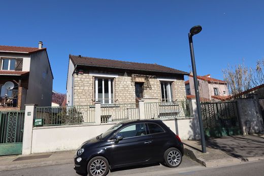 Luxury home in Romainville, Seine-Saint-Denis