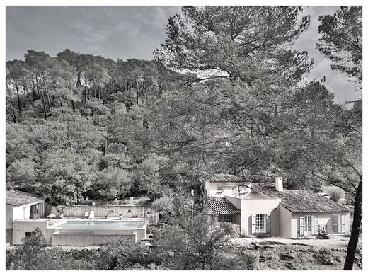 Luxe woning in Flayosc, Var