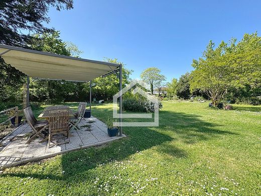 Luxus-Haus in Margaux, Gironde