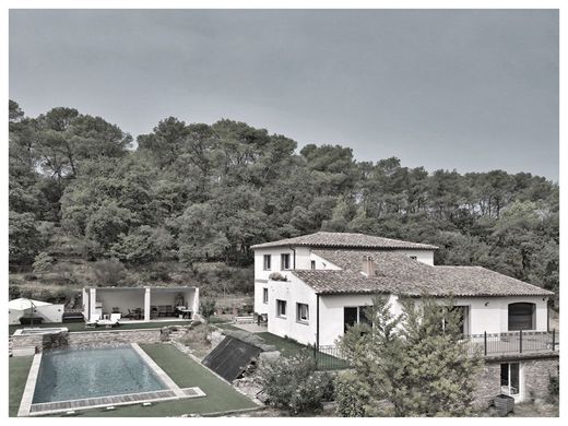 호화 저택 / Lorgues, Var