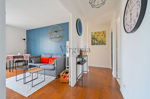 Apartment in Charenton-le-Pont, Val-de-Marne