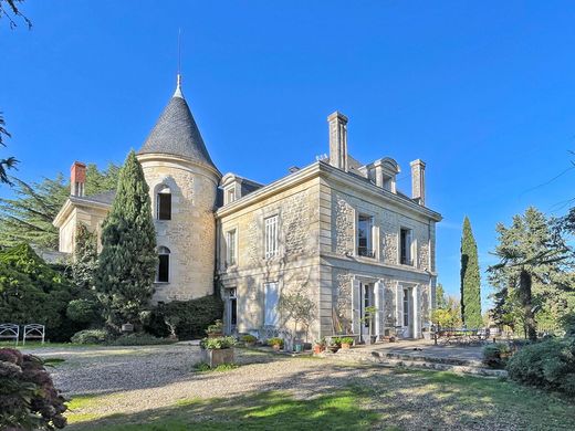 Kale Satılık - Bordeaux