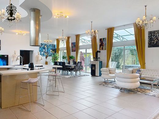 Ofis Bordeaux, Gironde