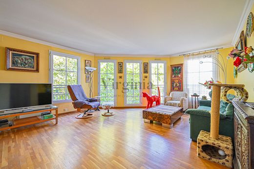 Apartment in Maisons-Alfort, Val-de-Marne